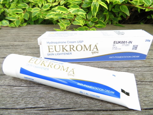 ユークロマ クリーム（Eukroma Cream）ハイドロキノン4％IMG_0108