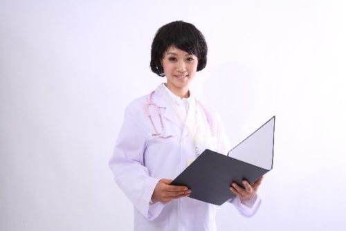 自分にあう皮膚科医をみつけるには